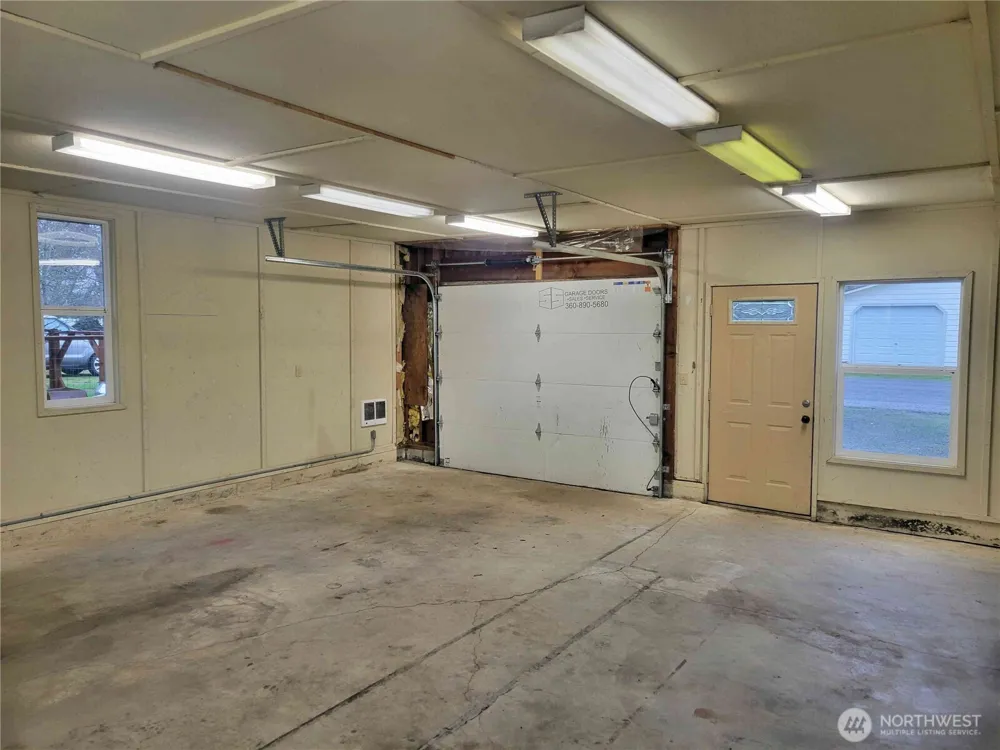 300 Maple Street Toledo, WA 98591