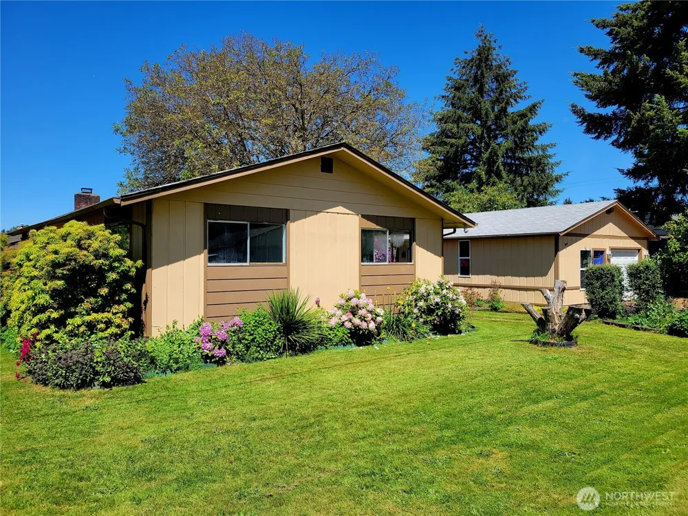 300 Maple Street Toledo, WA 98591