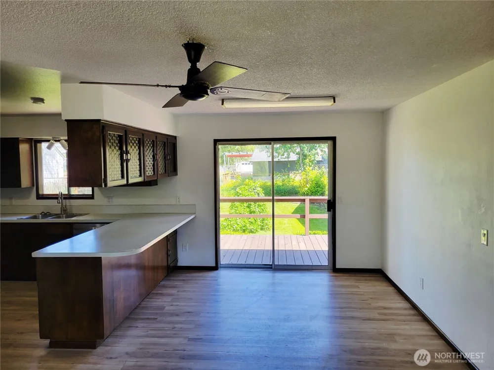 300 Maple Street Toledo, WA 98591