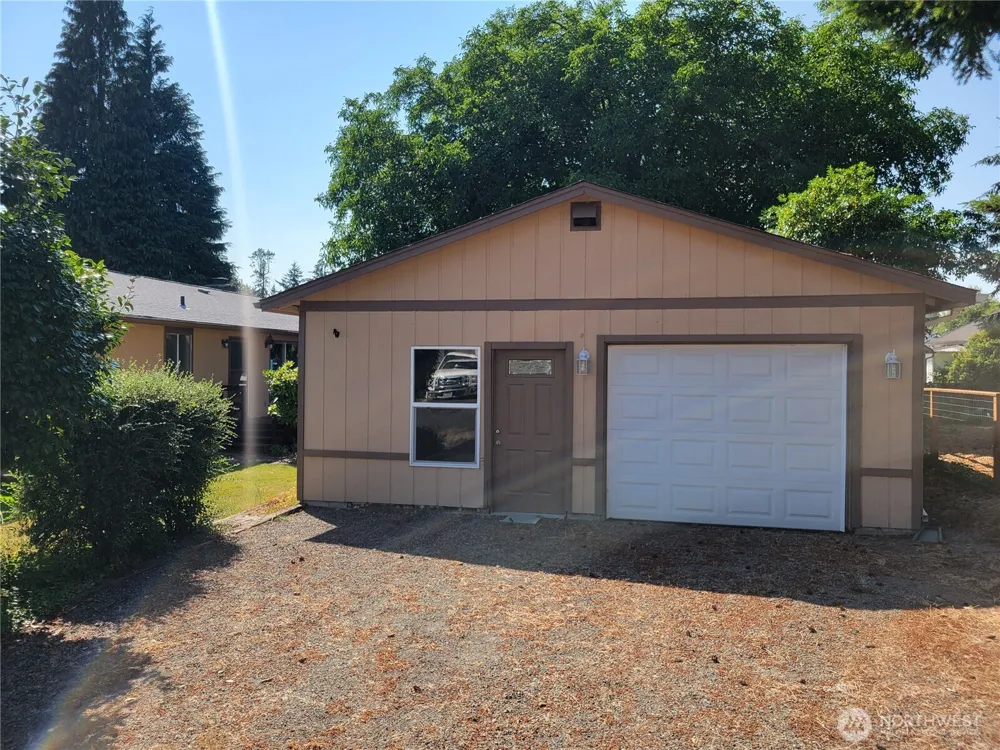 300 Maple Street Toledo, WA 98591