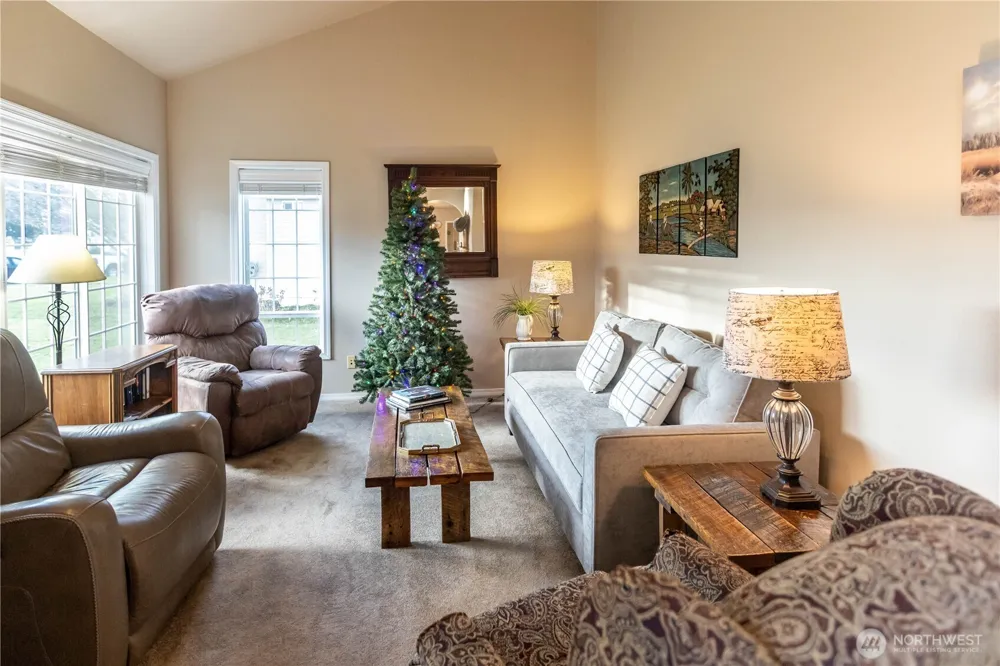 959 SE Sentry Drive College Place, WA 99324