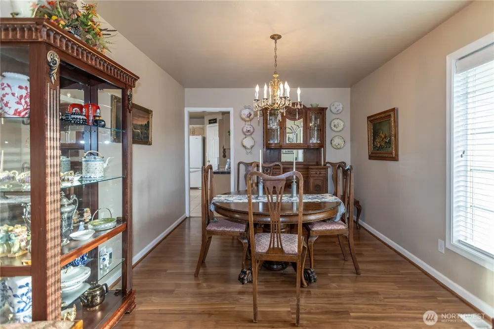 959 SE Sentry Drive College Place, WA 99324