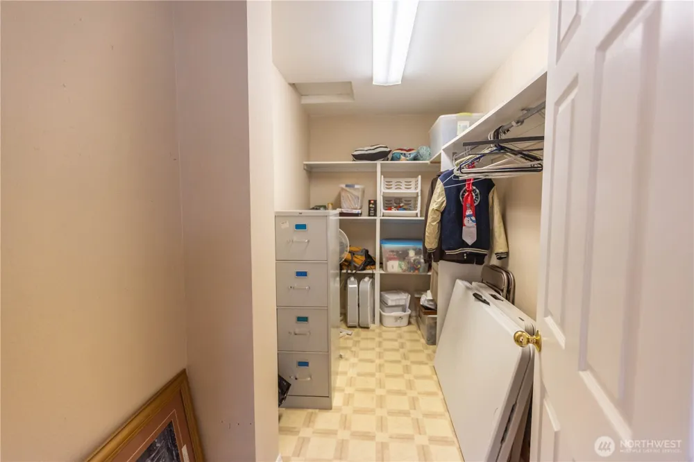 959 SE Sentry Drive College Place, WA 99324