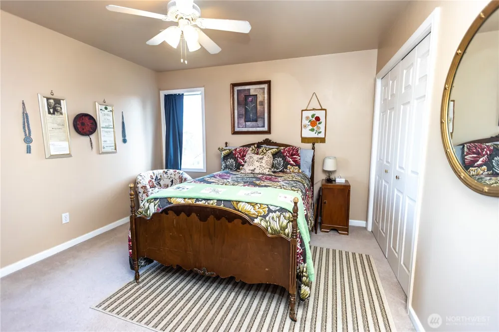 959 SE Sentry Drive College Place, WA 99324