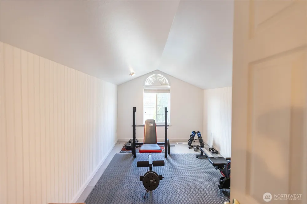 959 SE Sentry Drive College Place, WA 99324