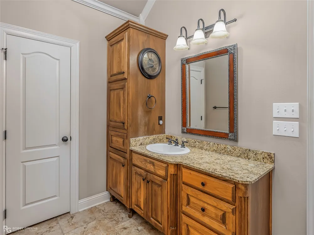 110 St Andrews Lane Benton, LA 71006