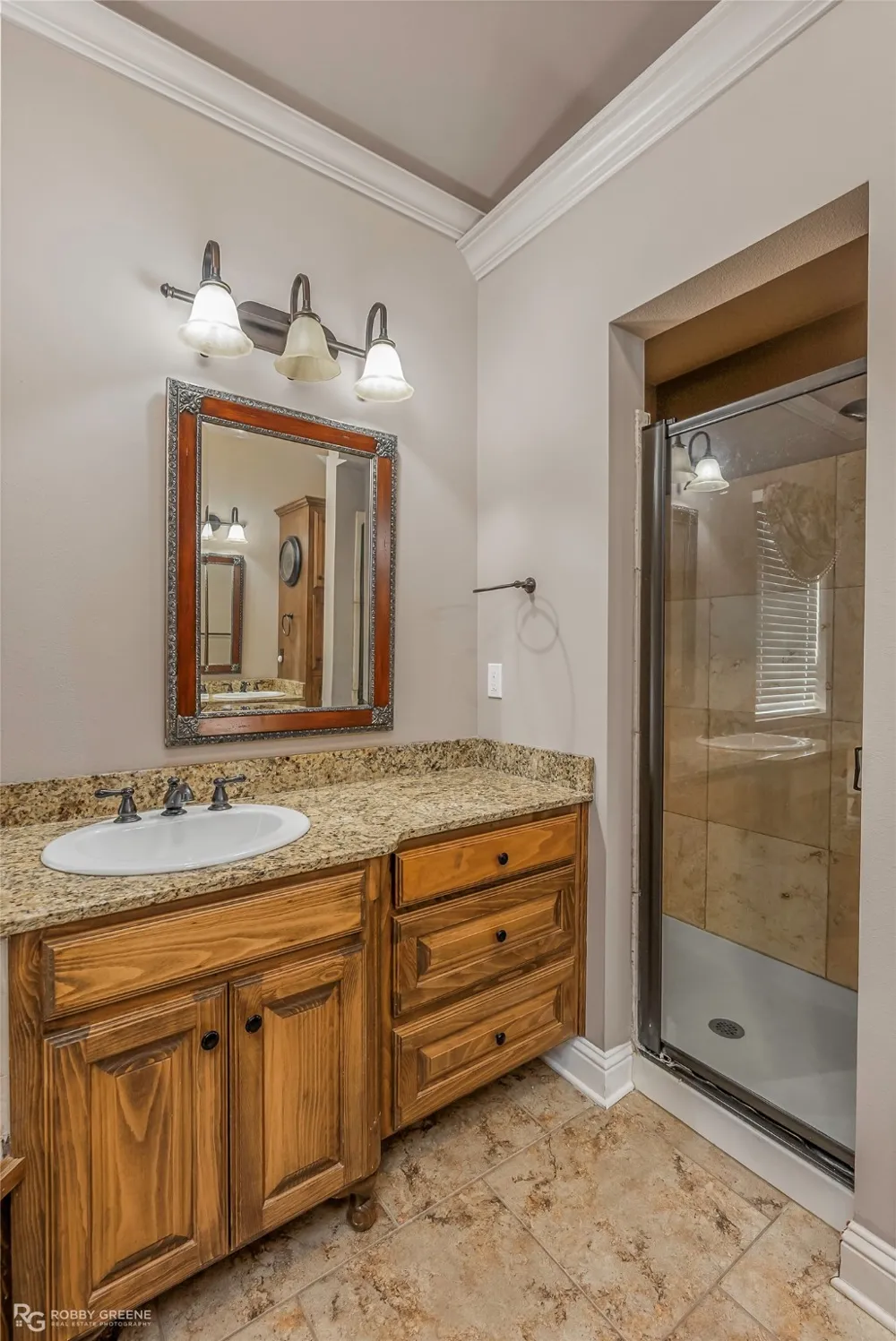 110 St Andrews Lane Benton, LA 71006