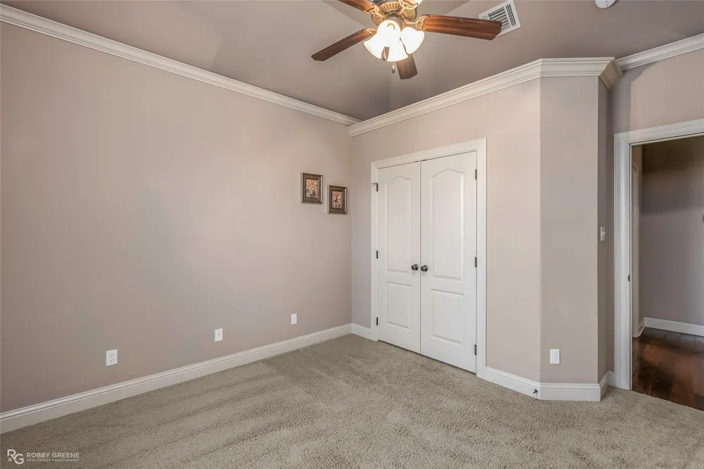 110 St Andrews Lane Benton, LA 71006