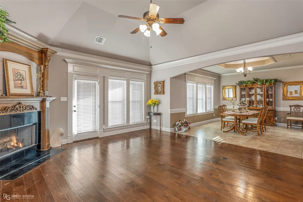 110 St Andrews Lane Benton, LA 71006