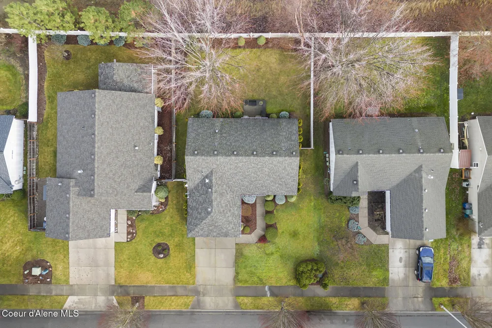 5377 E STEAMBOAT BND Post Falls, ID 83854