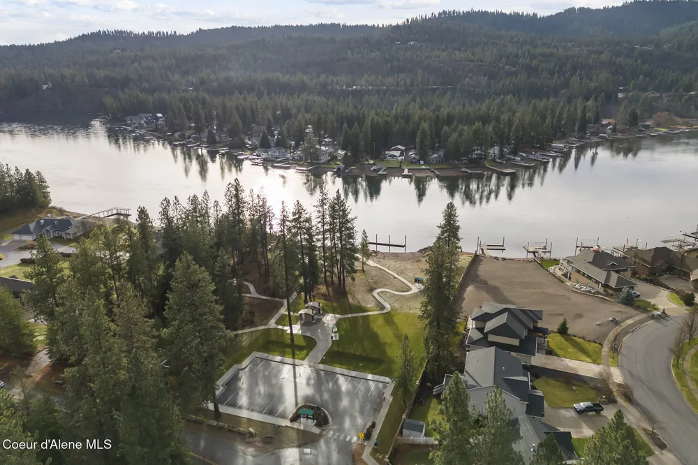 5377 E STEAMBOAT BND Post Falls, ID 83854