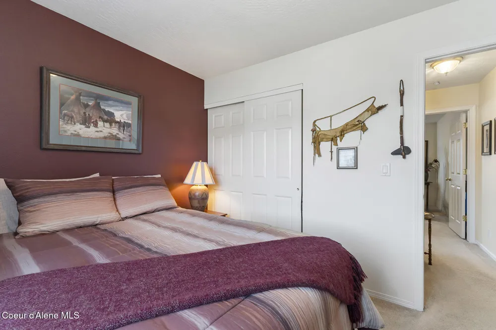 5377 E STEAMBOAT BND Post Falls, ID 83854