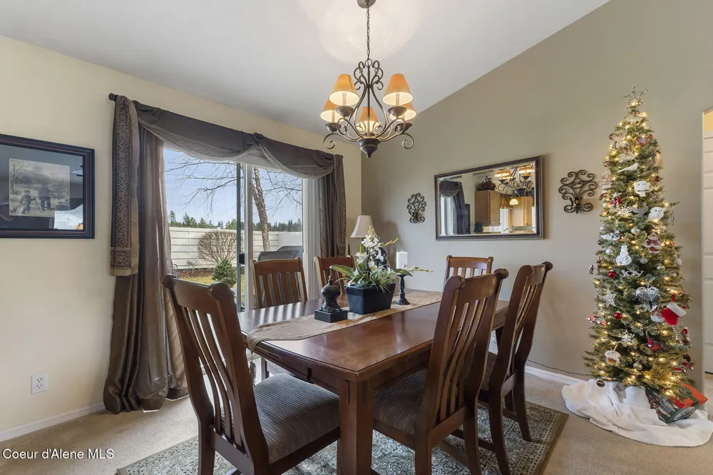 5377 E STEAMBOAT BND Post Falls, ID 83854
