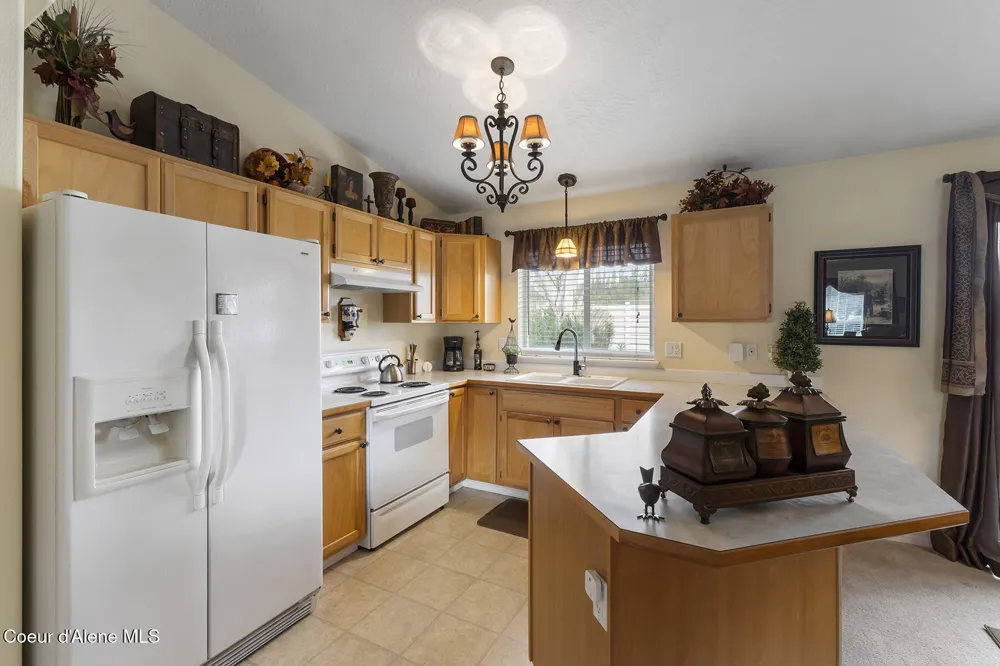 5377 E STEAMBOAT BND Post Falls, ID 83854