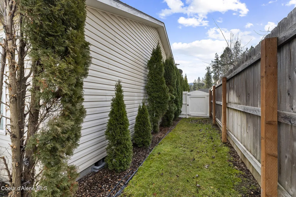5377 E STEAMBOAT BND Post Falls, ID 83854