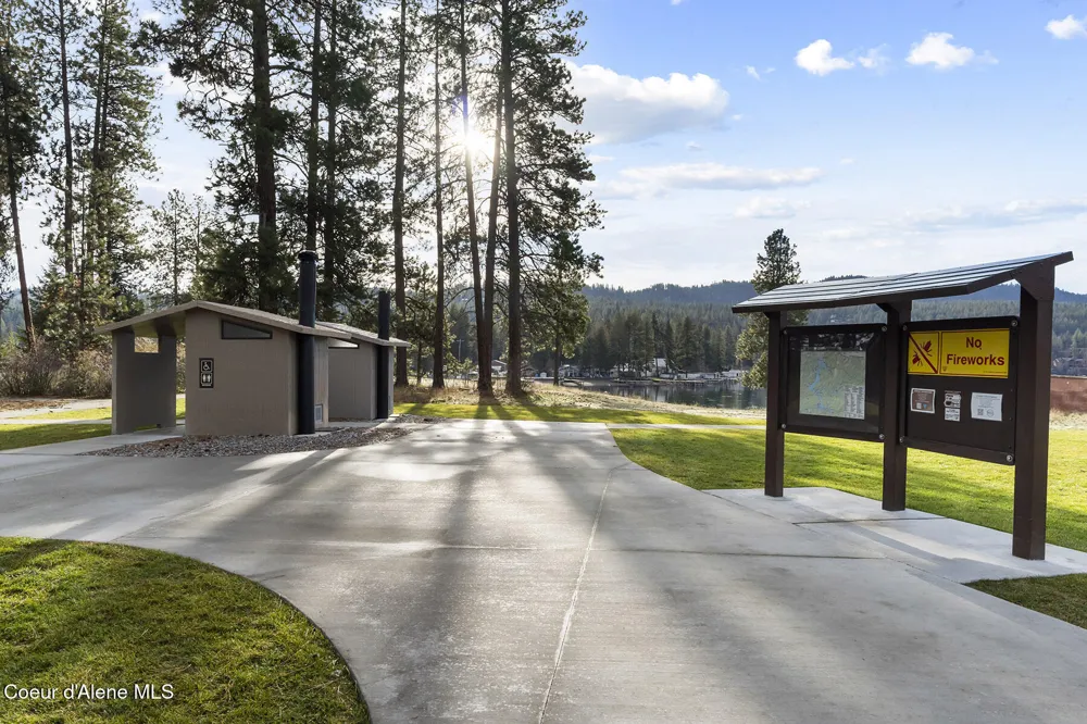 5377 E STEAMBOAT BND Post Falls, ID 83854