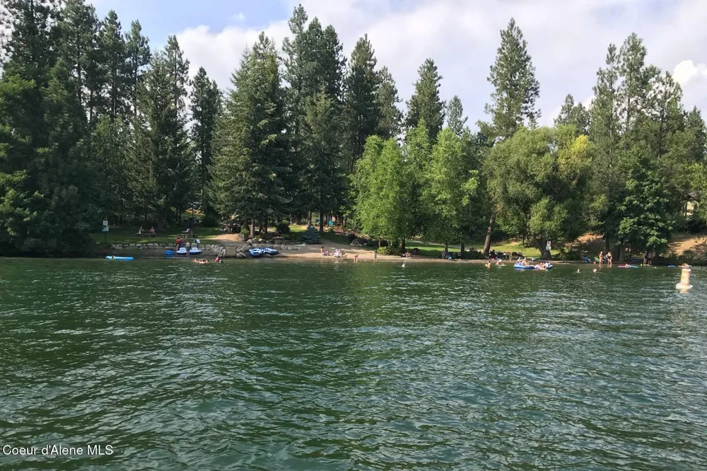 5377 E STEAMBOAT BND Post Falls, ID 83854