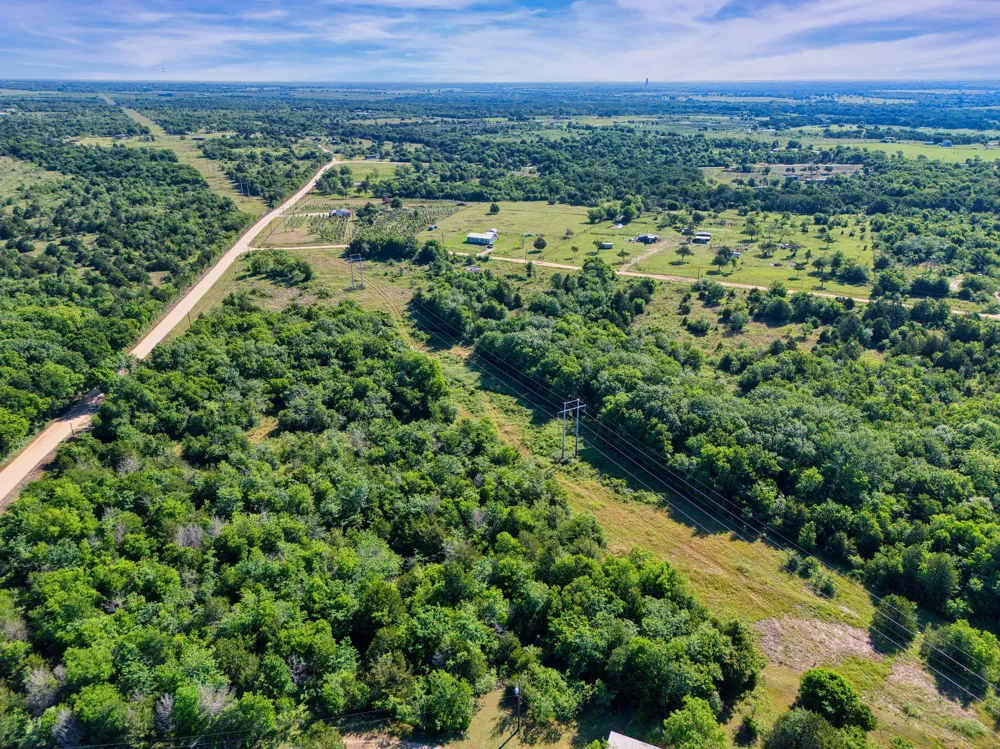 LCR 462 Mexia, TX 76667