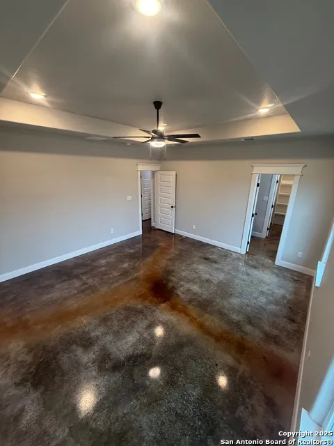 1541 NE Maryville Loop Beeville, TX 78102