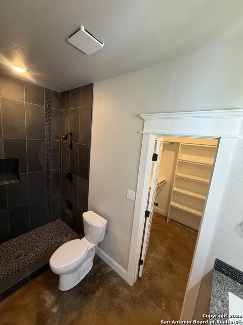 1541 NE Maryville Loop Beeville, TX 78102