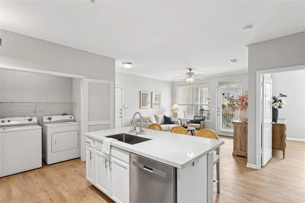14807 Woodland Hills Drive #3309 Houston, TX 77396