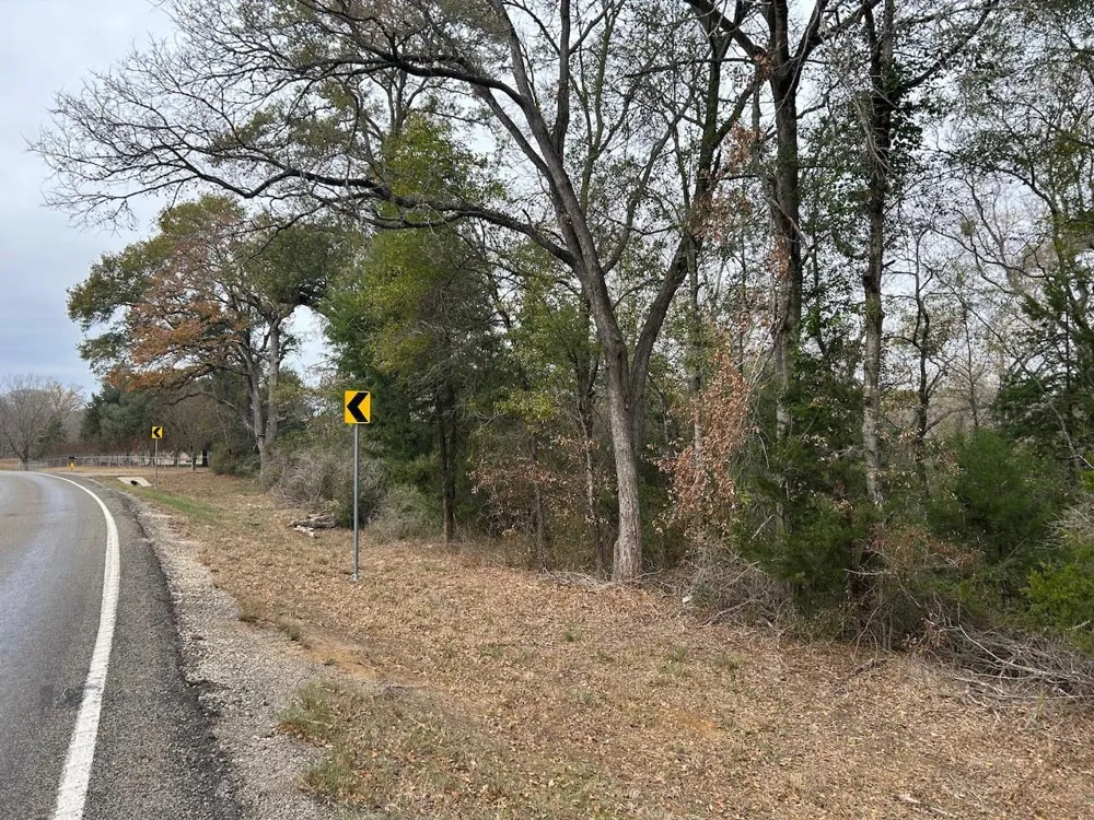 Fm-696 Caldwell, TX 77836
