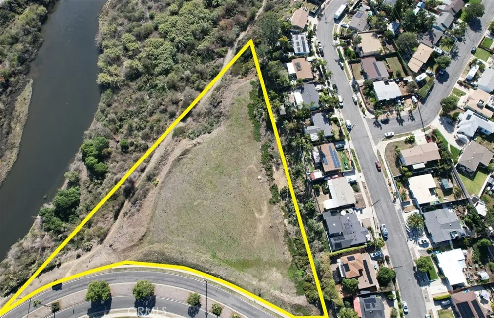 Capistrano Drive Oceanside, CA 92058