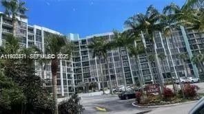 200 Leslie Dr #303 Hallandale Beach, FL 33009