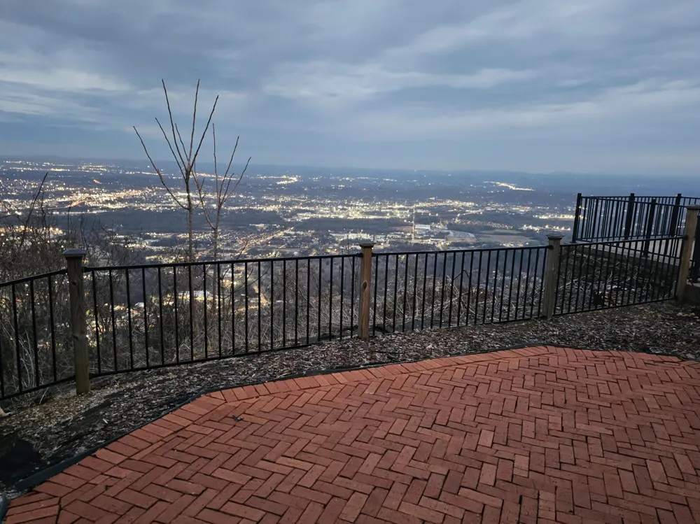 1115 E Brow Road Lookout Mountain, TN 37350