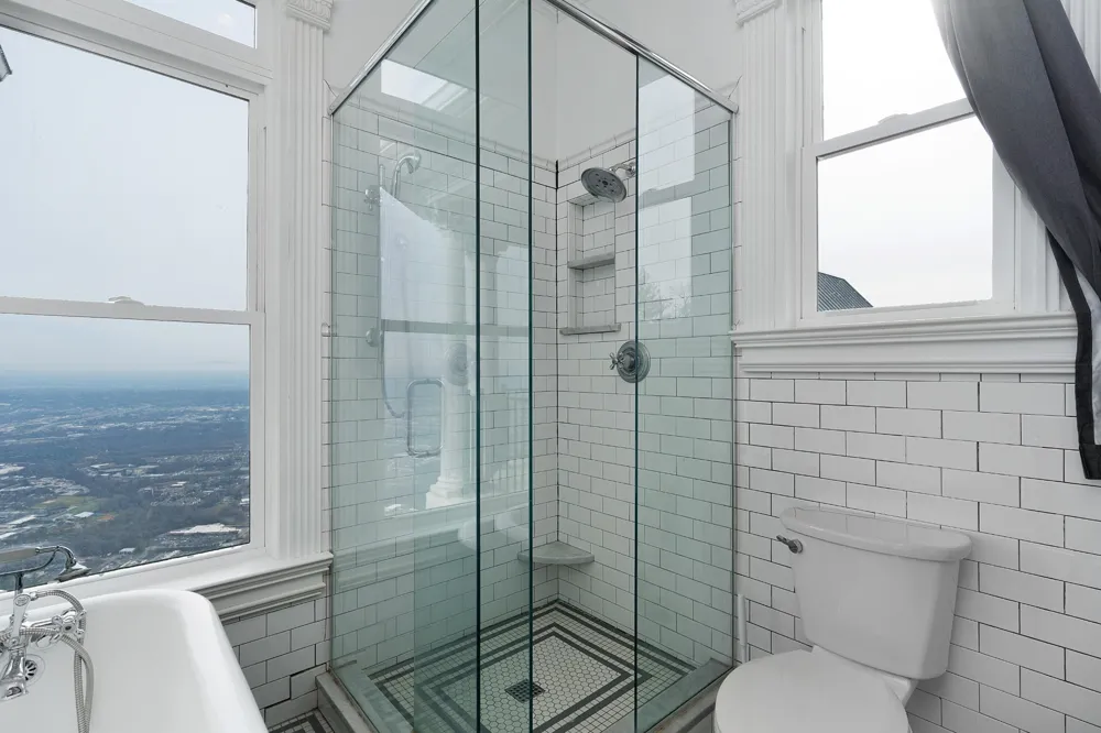 1115 E Brow Road Lookout Mountain, TN 37350