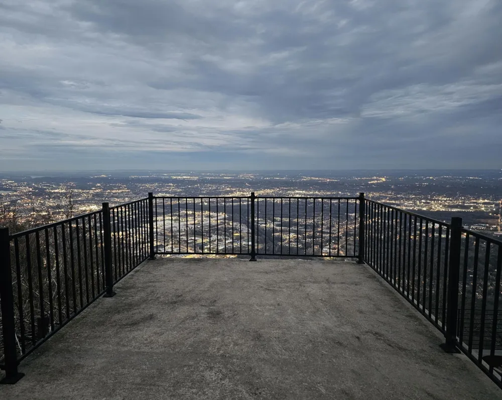 1115 E Brow Road Lookout Mountain, TN 37350