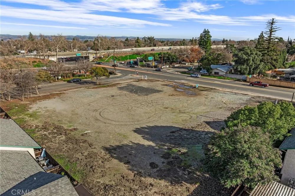 996 E 1st Chico, CA 95926
