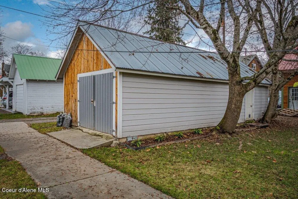 522 Boyer Avenue Sandpoint, ID 83864