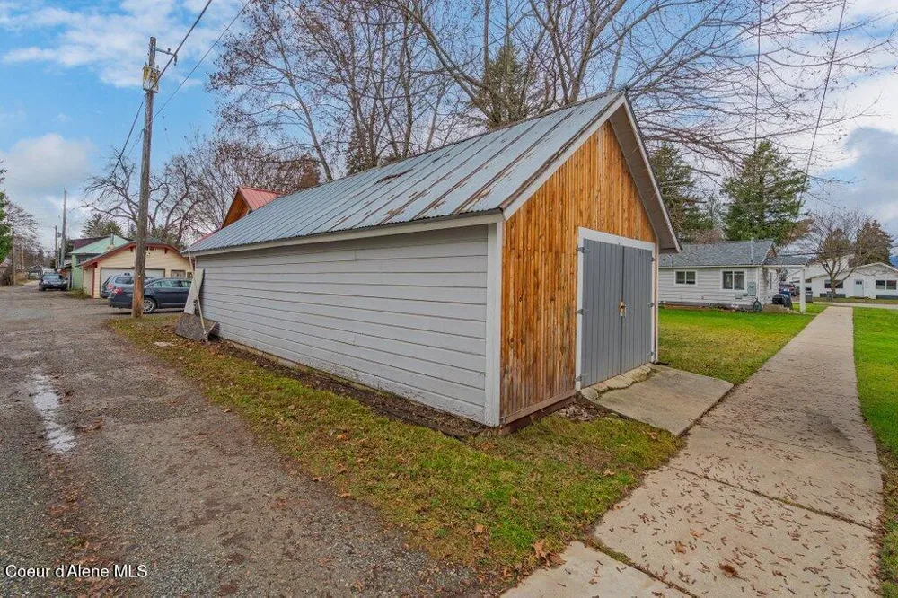 522 Boyer Avenue Sandpoint, ID 83864