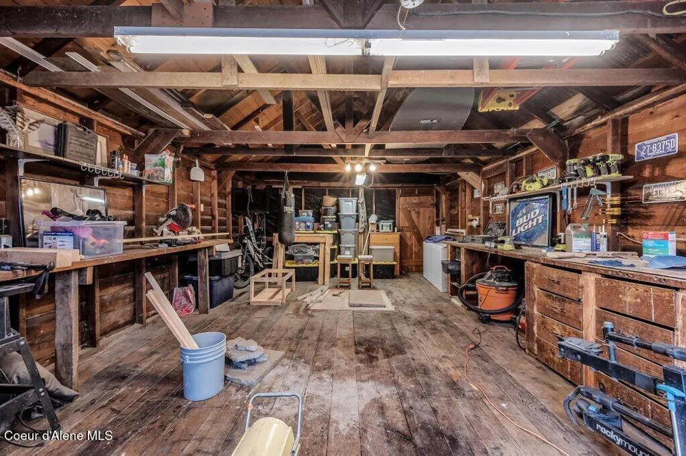 522 Boyer Avenue Sandpoint, ID 83864