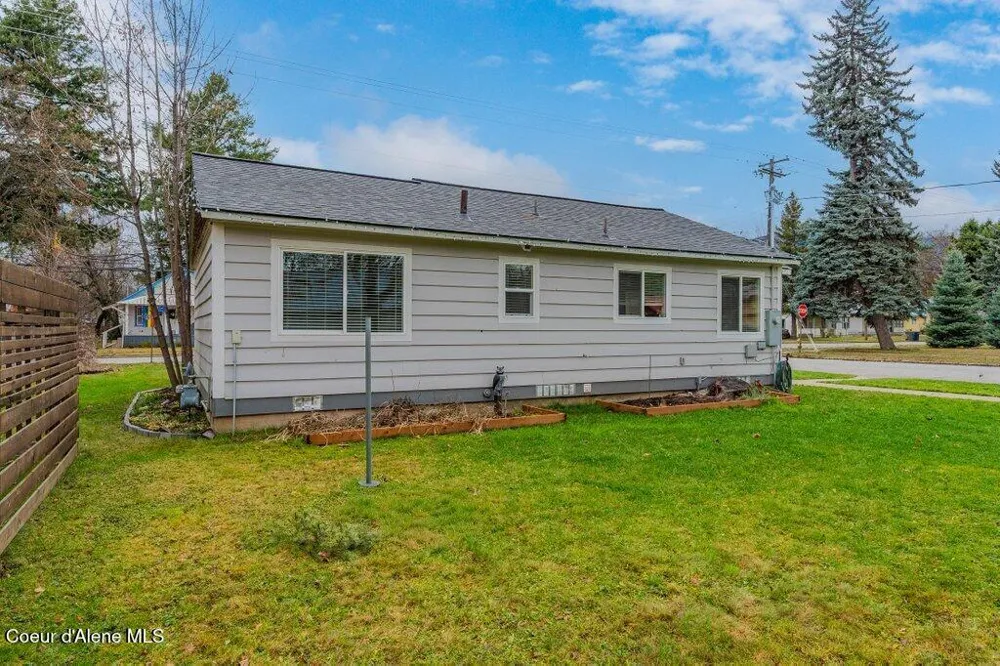 522 Boyer Avenue Sandpoint, ID 83864