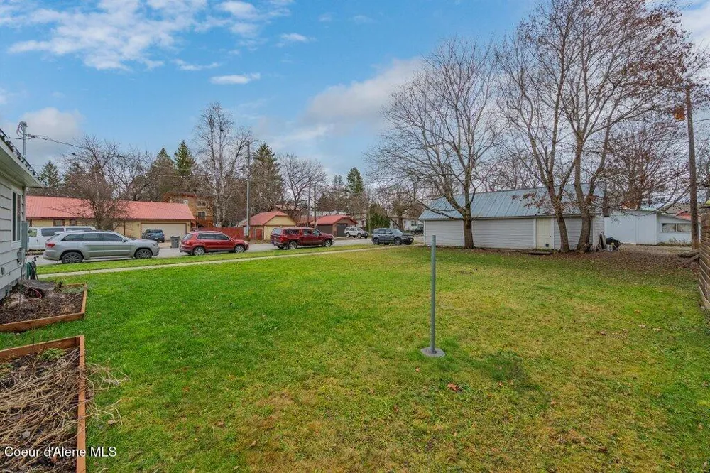 522 Boyer Avenue Sandpoint, ID 83864