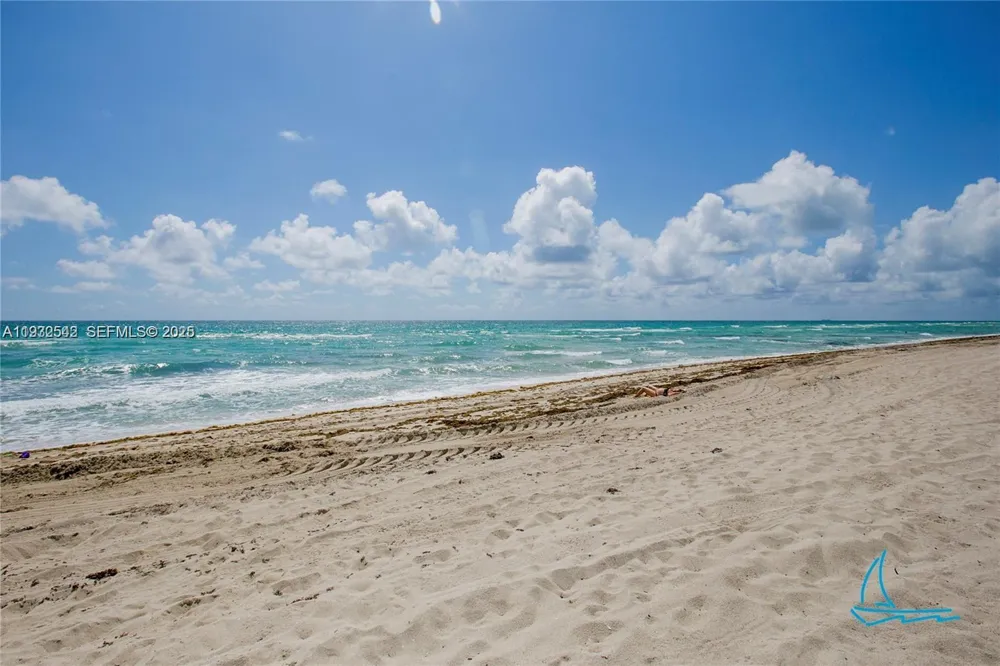 8877 Collins Ave #805 Surfside, FL 33154