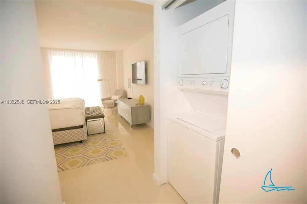 8877 Collins Ave #805 Surfside, FL 33154