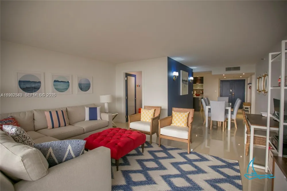 8877 Collins Ave #805 Surfside, FL 33154