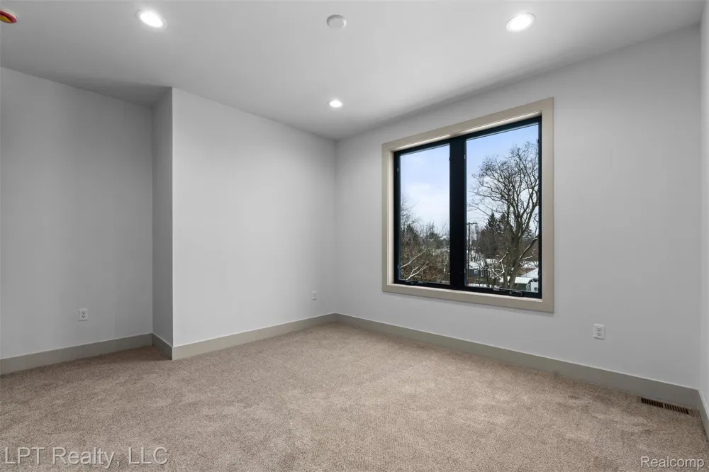 525 Walnut Street Brighton City, MI 48116