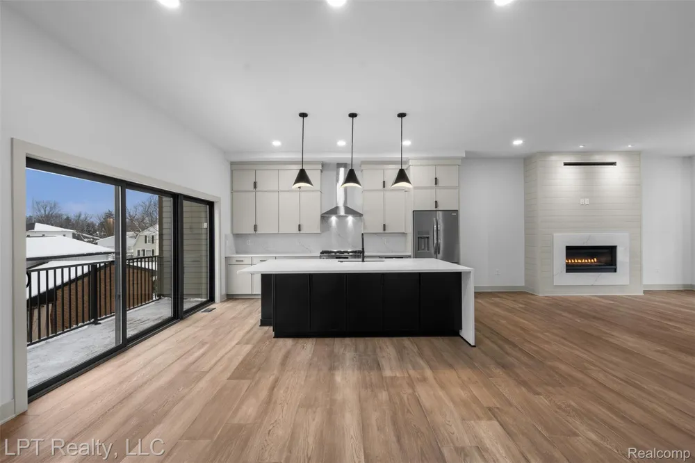 525 Walnut Street Brighton City, MI 48116