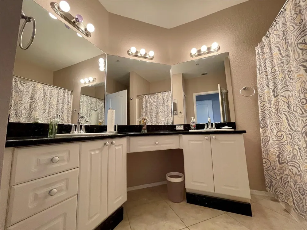 2738 VIA TIVOLI #231B Clearwater, FL 33764
