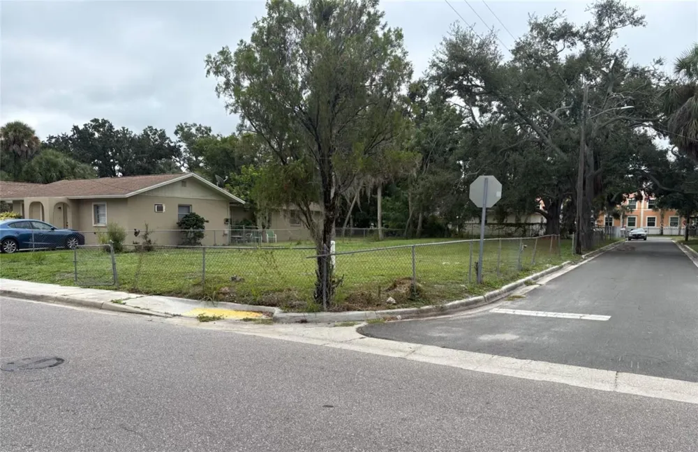 1626 22ND STREET Sarasota, FL 34234