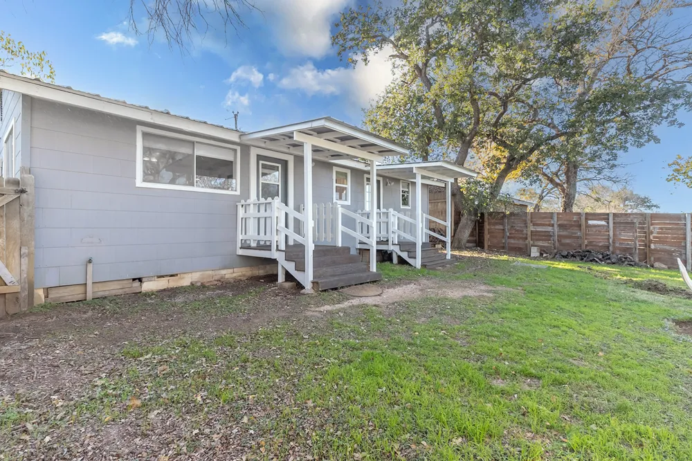 1517 Hill Way Drive Granite Shoals, TX 78654