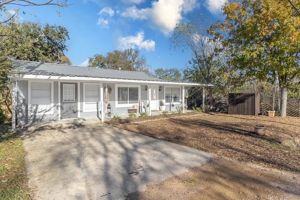 1517 Hill Way Drive Granite Shoals, TX 78654