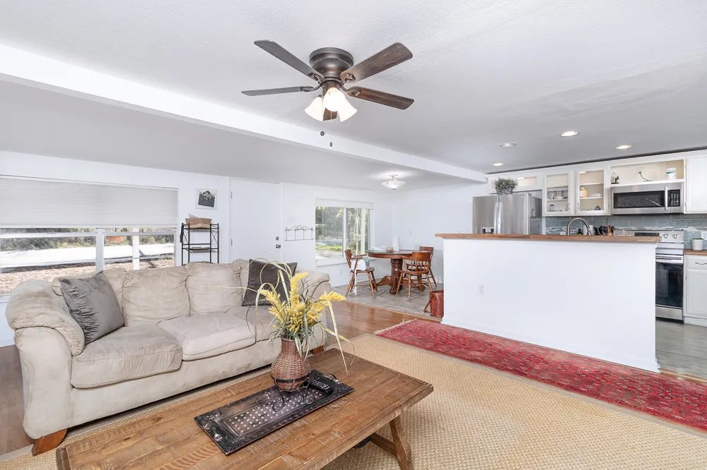1517 Hill Way Drive Granite Shoals, TX 78654
