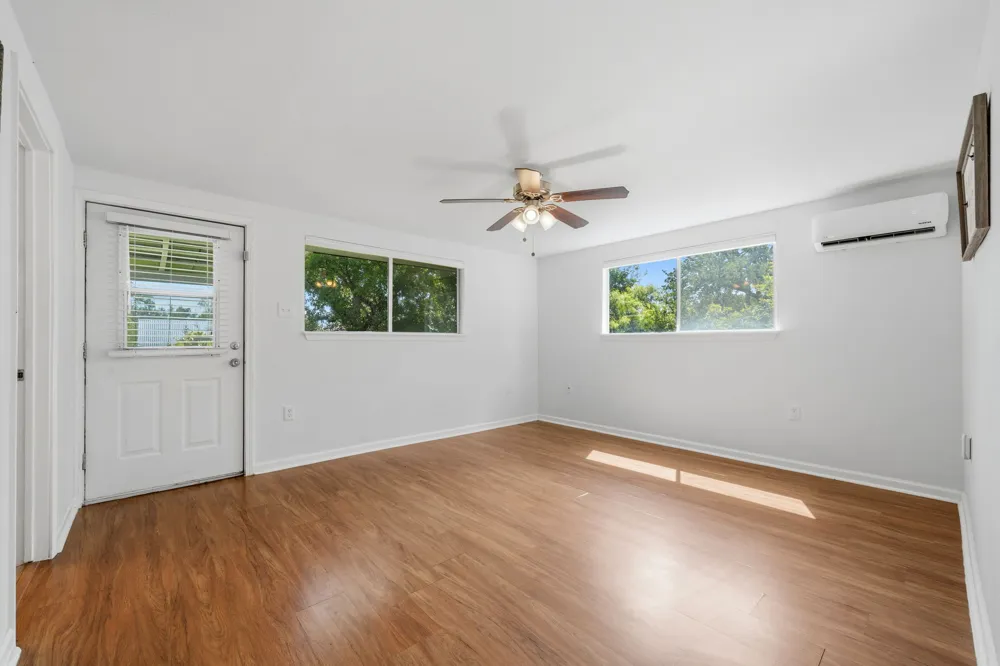 1517 Hill Way Drive Granite Shoals, TX 78654