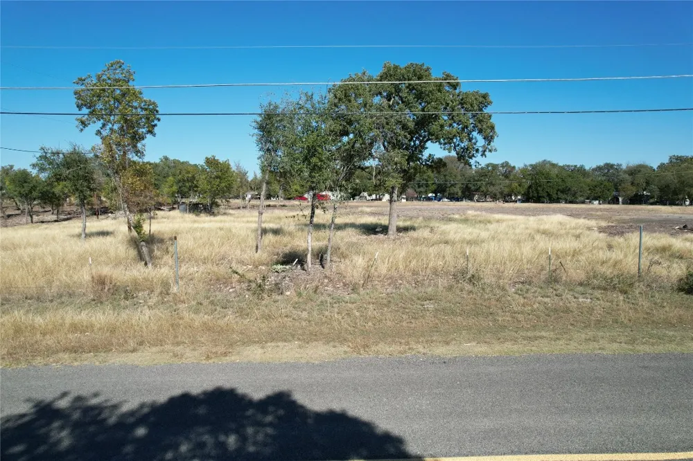 3520 Simmons Road Belton, TX 76513