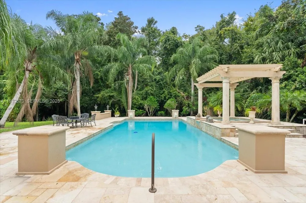 12 Tidewater Dr Ormond Beach, FL 32174